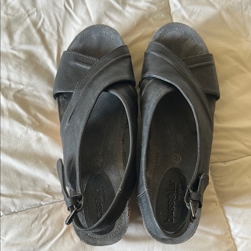 Bussola Black Sandals with Elastic Slip-On Design
